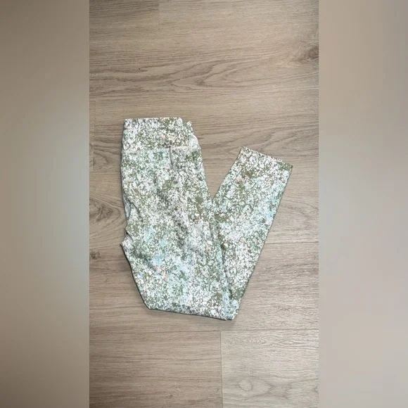 Avia Multicolor Abstract Leggings - Picture 3 of 4